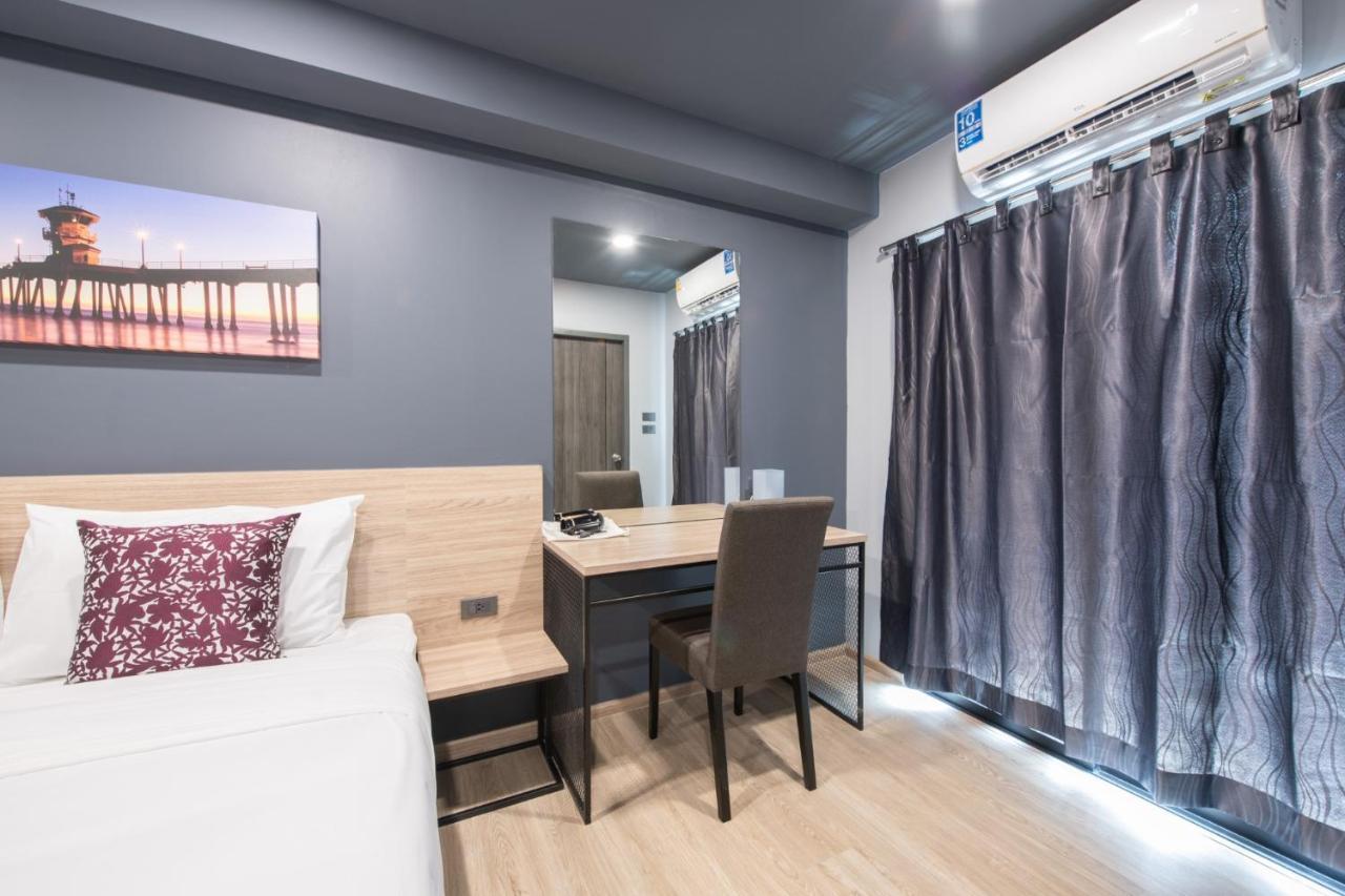 Oblique Apartment - ออฟบลิค อพาร์ทเมนท์ Nonthaburi Exterior foto